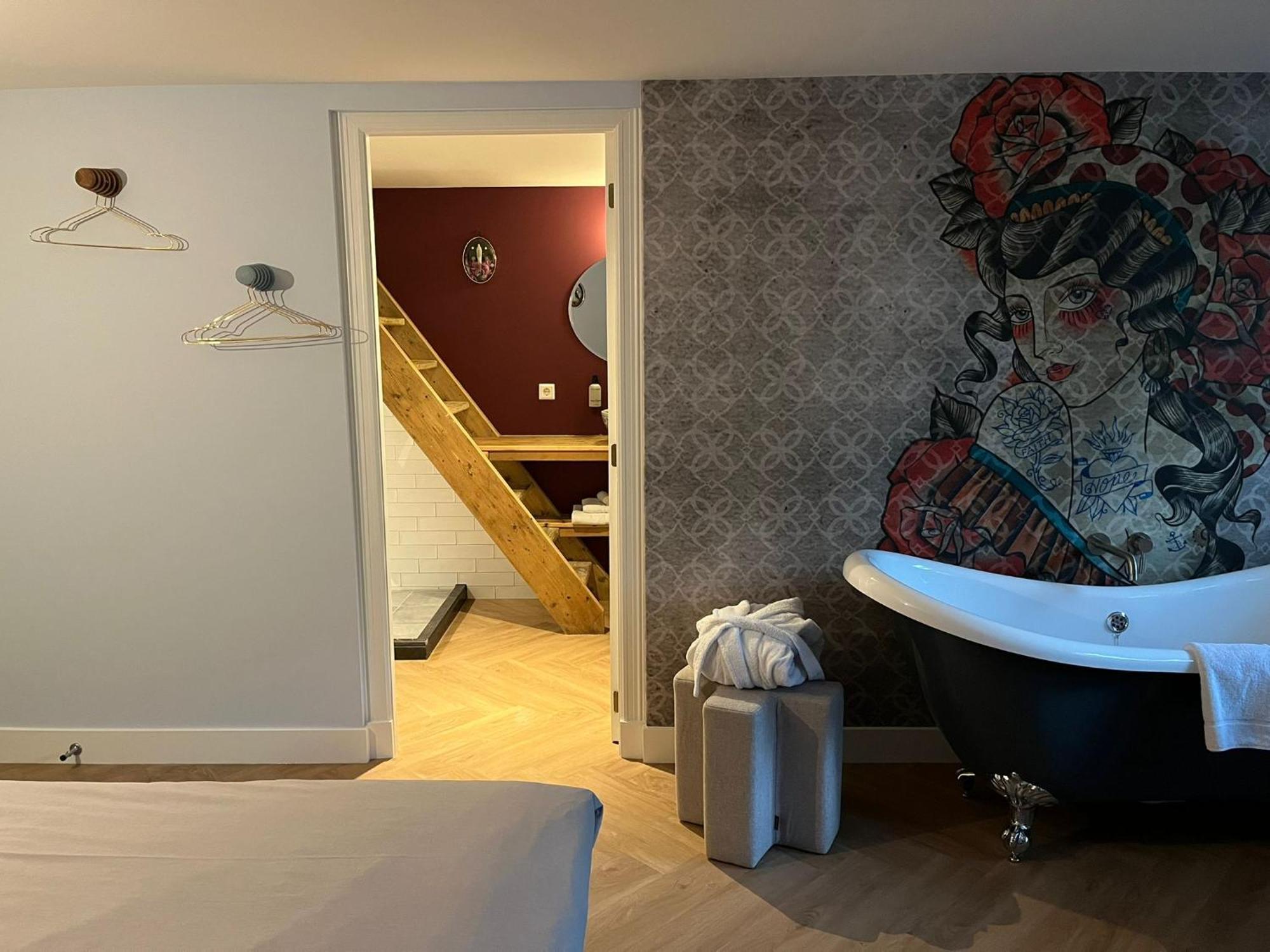 Muze Hotel 2*